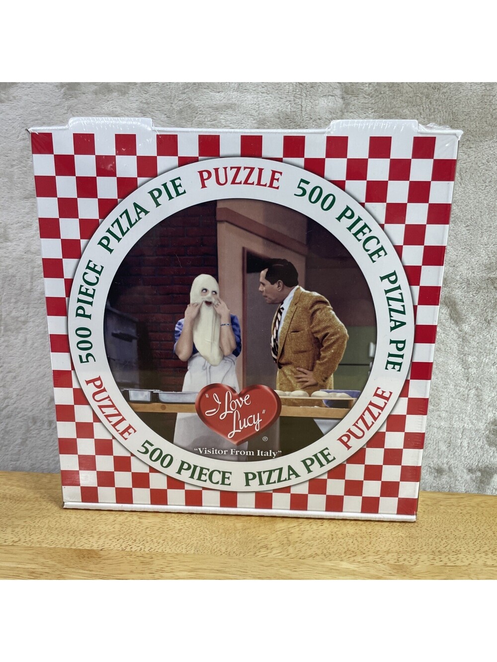 I LOVE LUCY Pizza Pie 500 Piece 20" Round Puzzle "Visitor From Italy" Sealed NEW